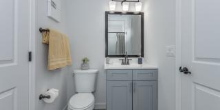 Galbraith Pointe Apartments and Townhomes Gallery 27