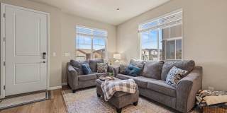 Gorgeous 3 bed 2.5 bath Home Available in Parker! Gallery 3