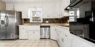 1305 Craig Drive Gallery 8