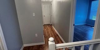 Room in 6 Bedroom Home at Flint Glenn Ln Gallery 7