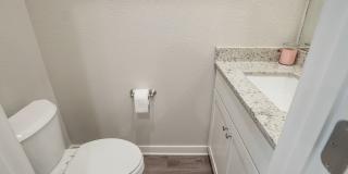 2 bedroom 2.5 bath home located in Fayetteville, AR Gallery 17