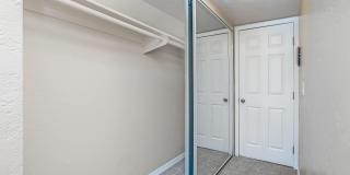 Pebble Creek Apartments Gallery 25