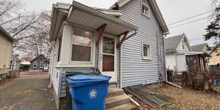 4 Bedroom 2 Bath Single Family Home W/Garage! Gallery 6