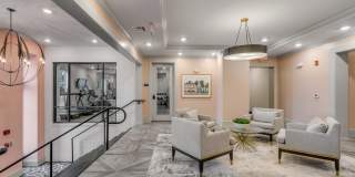 655 East Bay Gallery 18