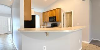 Beautiful 3 Bed 2 Bath Ranch Pool Home! Lawn & Pool Care Included! Gallery 7