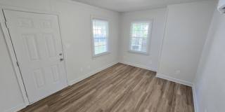 96 Cushing Street Gallery 3