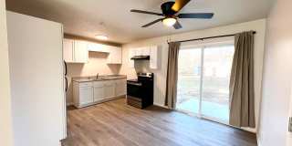 MOVE IN SPECIAL! Charming Home on a Peaceful Street in South Kansas City! Gallery 4