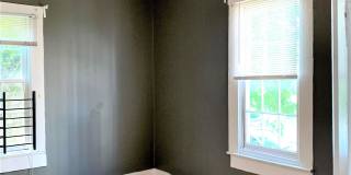 1005 Hampton Street Gallery 3