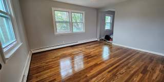 1571 Powers Avenue Gallery 8