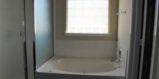 Over 3000 square feet with 3 car garage! Gallery 29