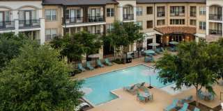 Avalon Lakeside Gallery 38