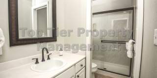 Very nice 2 bed / 2.5 bath / 1,185 sqft Walnut Creek Townhouse in desirable Main Chance Estates Development available now for lease! Gallery 11