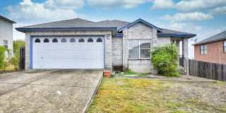 Beautiful 3-Bedroom Home in Northeast San Antonio Gallery 1