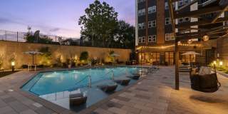 900 Willow Gallery 50