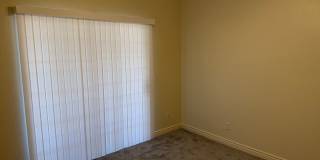 wonderful 3 bedroom townhome with a great location! Gallery 22