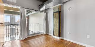 1101 WASHINGTON Avenue Gallery 20