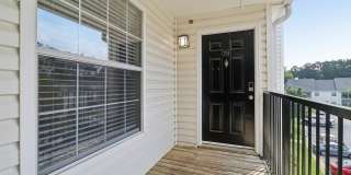 Varia at Oakcrest Gallery 12