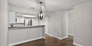 Modern 3BR Rental with Gated Yard, Garage & Prime San Antonio Location Gallery 4
