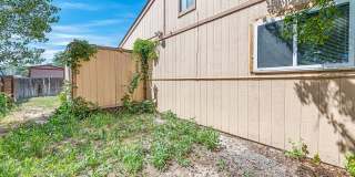 Cozy, Remodeled Gem with Spacious Backyard – Your Perfect Rental Home! Gallery 32