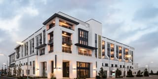 Hollywood Park Residences Gallery 1