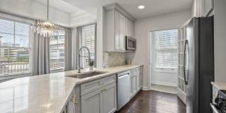 2 Bedroom Unit in Midtown Neighborhood of Atlanta Gallery 4