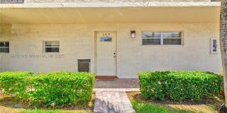 681 S Hollybrook Dr Gallery 1