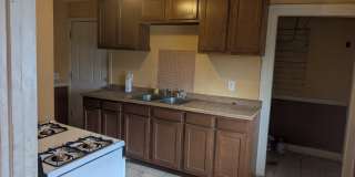 696 Hopkins St Gallery 4