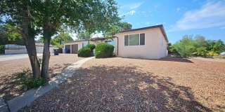 4 bed 2.5 bath 4 bed 2.5 bath Gallery 7