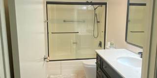 Move-In Ready Condo in Quiet Community (furniture optional!) Gallery 13
