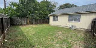 7603 Woodstone Cove - B Gallery 20