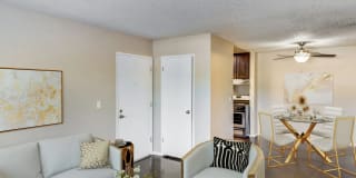 Kendallwood Apartments Gallery 3