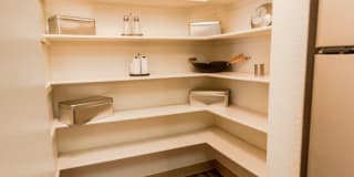 Signature Pointe Gallery 12