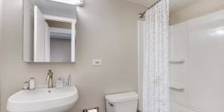 950 Lafayette Gallery 6