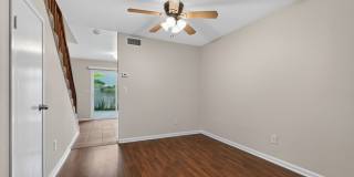 Large spacious 2 Bedroom in UTC Gallery 15