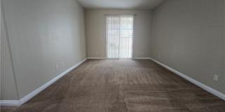 2204 VAN PATTEN Place Gallery 22