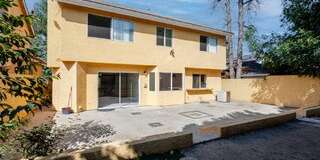 7306 Newcastle Avenue Gallery 4