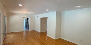 Beautiful One Level, 3 Bedroom, 3 Bathroom Tarzana Pool Home for Lease! Gallery 10