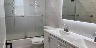 11542 175 Street Gallery 8