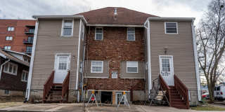 2 Bedroom House Just Steps From Downtown & Campus 2 Bedroom House Just Steps From Downtown & Campus Gallery 16