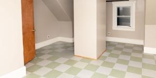 12 Payson Ave. Gallery 32