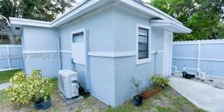 20760 NW 37th Ct Gallery 5