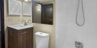 Freshly Updated 2 Bed, 2 Bath Condo for Rent in Denver Gallery 9