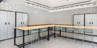 Arya Gallery 41