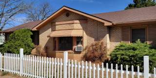CLASSIC HOME CORNER LOT HARDWOOD FLOORS Gallery 28