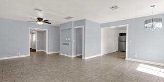 3428 W Willetta Street Gallery 8