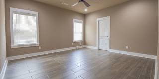 Luxurious 4 Bedroom, 3.5 Bathroom Home In Fayetteville, AR Gallery 12