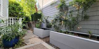 Updated Home Available in Downtown Palo Alto available first week of September! Gallery 33