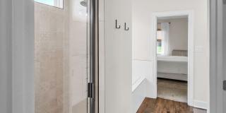 8345 Ridge Gallery 15