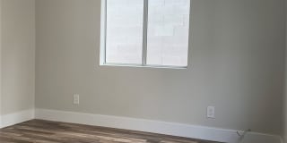 Garfield Avenue Apartments Gallery 16