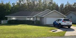 *** NOT AVAILABLE TO SHOW BEFORE MAY 15TH *** Great Location - SE Ocala Home 3/2/2 **Won't Last*** Gallery 1